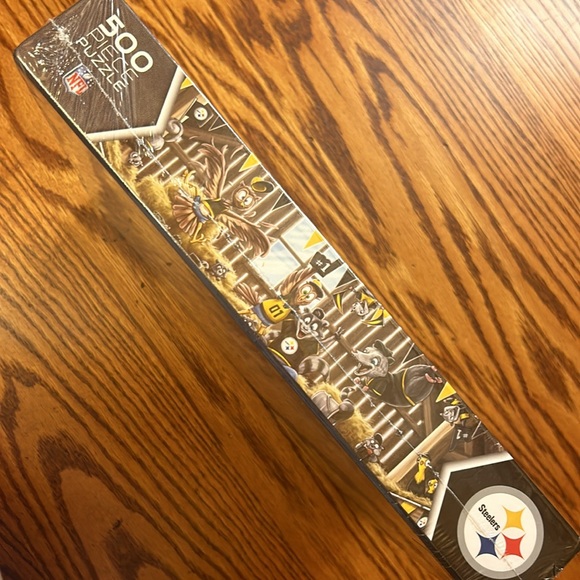 NWT Pittsburgh Steelers Barnyard Fans NFL 500 pc Puzzle - Picture 5 of 9